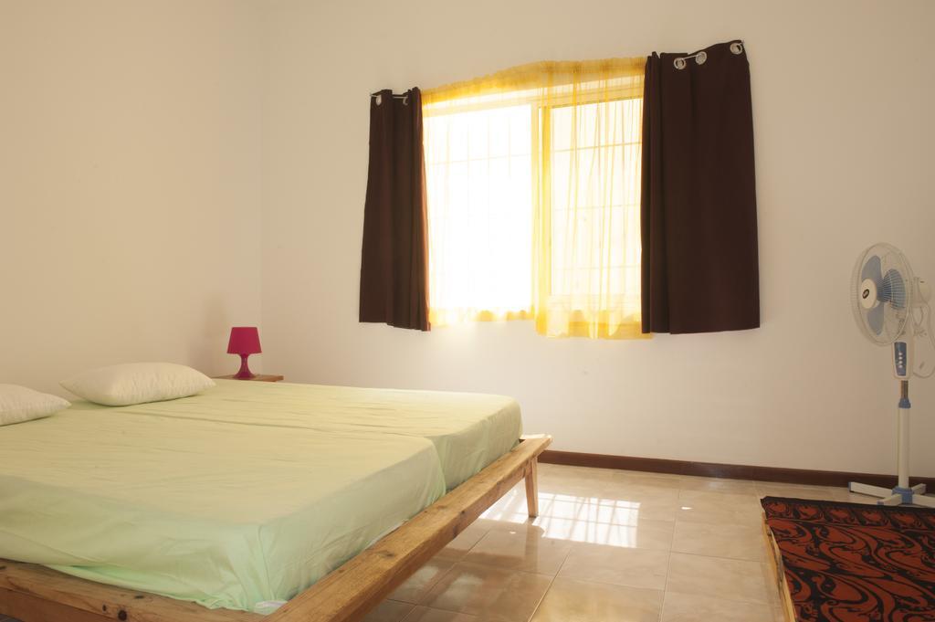 Simabo'S Backpackers' Hostel 민델로 외부 사진