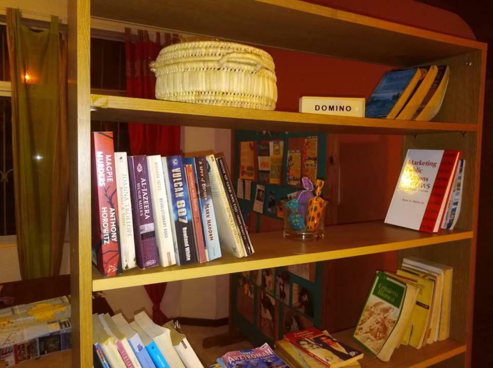 Simabo'S Backpackers' Hostel 민델로 외부 사진